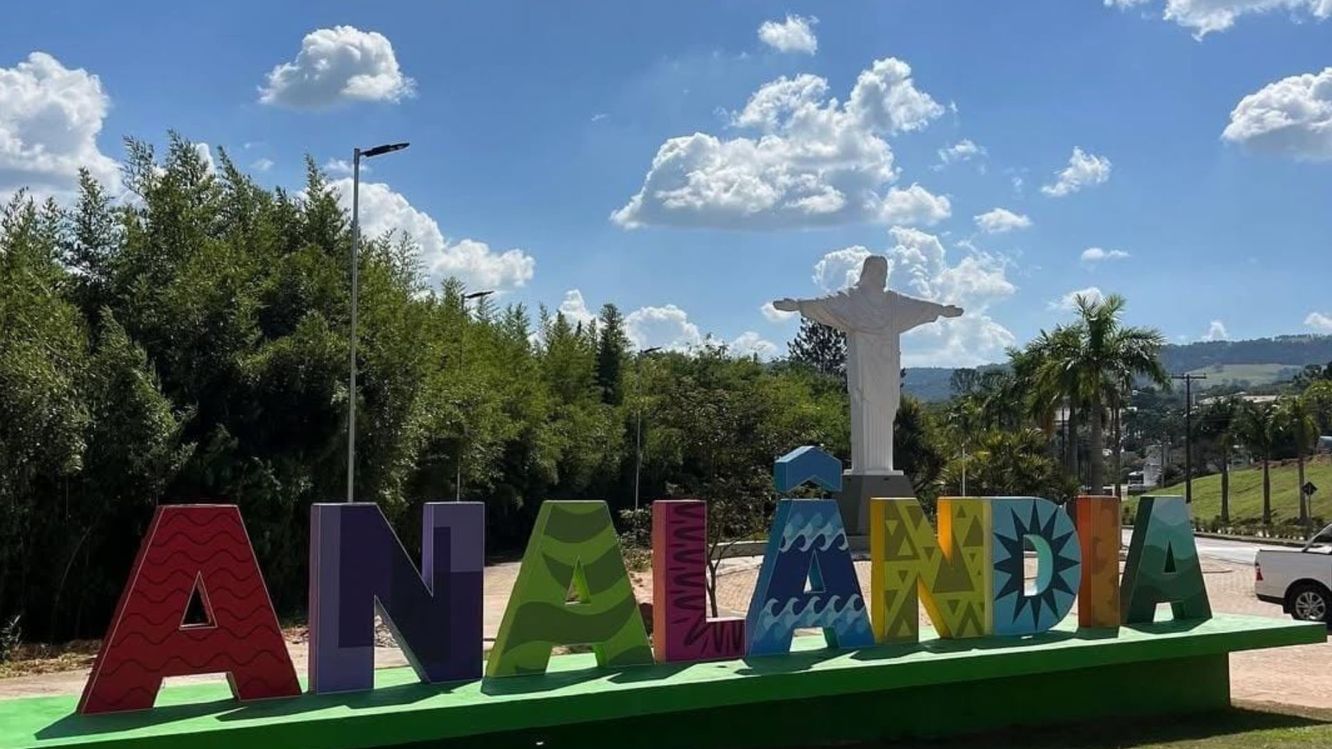 Inserir-um-titulo-4-min.jpg